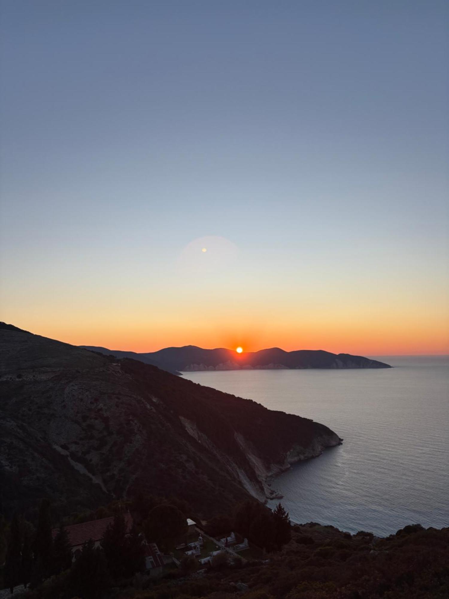 Myrtos Hotel Divarata Exterior photo
